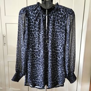 White House Black Market black and blue animal print tunic extra small